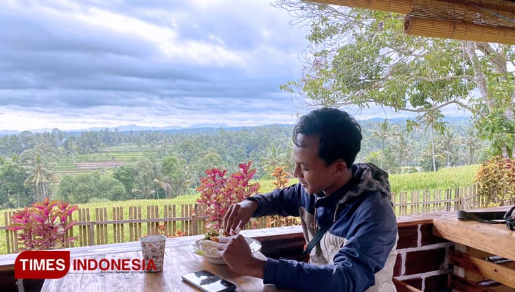 Taman Songgo Langit Banyuwangi, Your Alternative Place to Camp in Modern Way