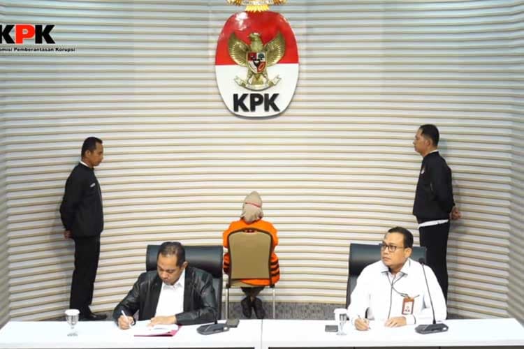 Hasil OTT di Jawa Timur, KPK Tetapkan Kasubag BPPD Sidoarjo Tersangka Korupsi