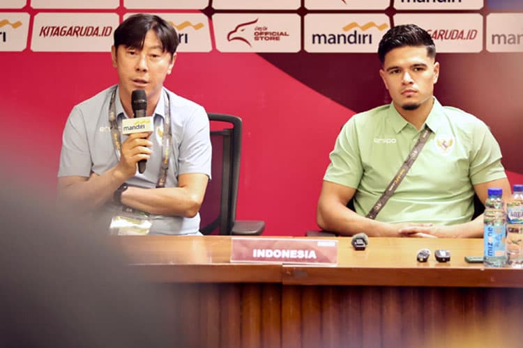 Shin Tae-yong Minta Timnas Indonesia Tak Remehkan Filipina