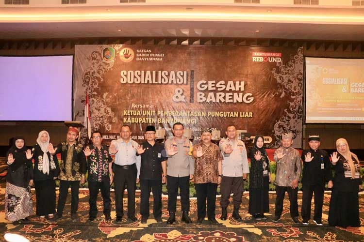 Polresta Banyuwangi Gelar Sosialisasi dan Gesah Bareng Satgas Saber Pungli