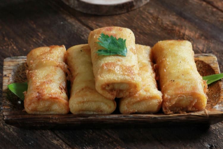 Kisah Unik Sosis Solo yang Ternyata Nggak Ada Sosisnya