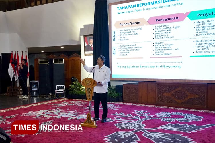 Mensos Ajak Camat hingga Kades di Banyuwangi untuk Sukseskan Digitalisasi Bansos