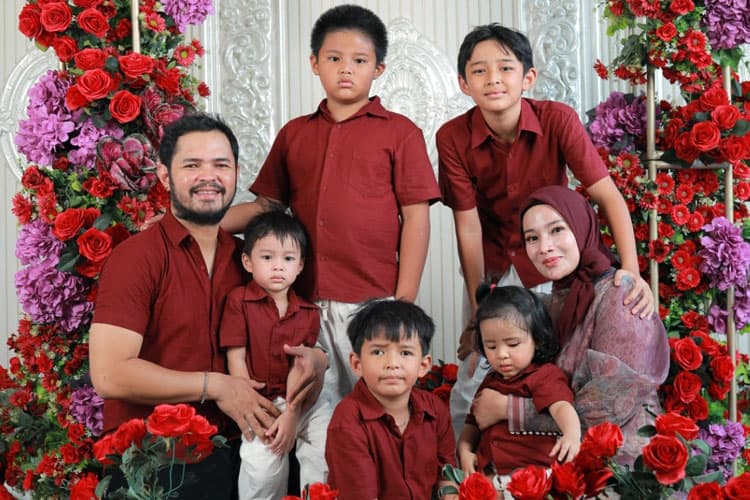 Dokter Widya, Dokter Estetika Peraih Dua Rekor MURI dan 239 Penghargaan Nasional