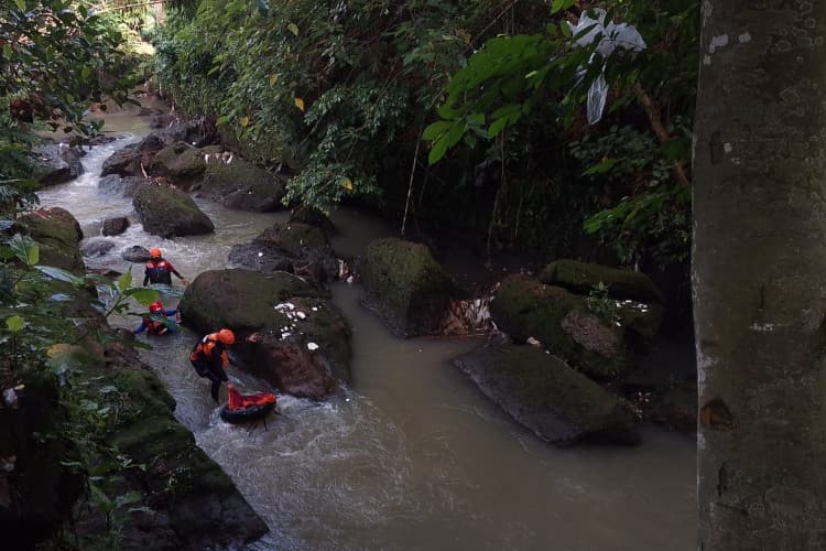 Buruh Tani di Banyuwangi Diduga Hanyut, Menyisakan Mesin Potong Rumput