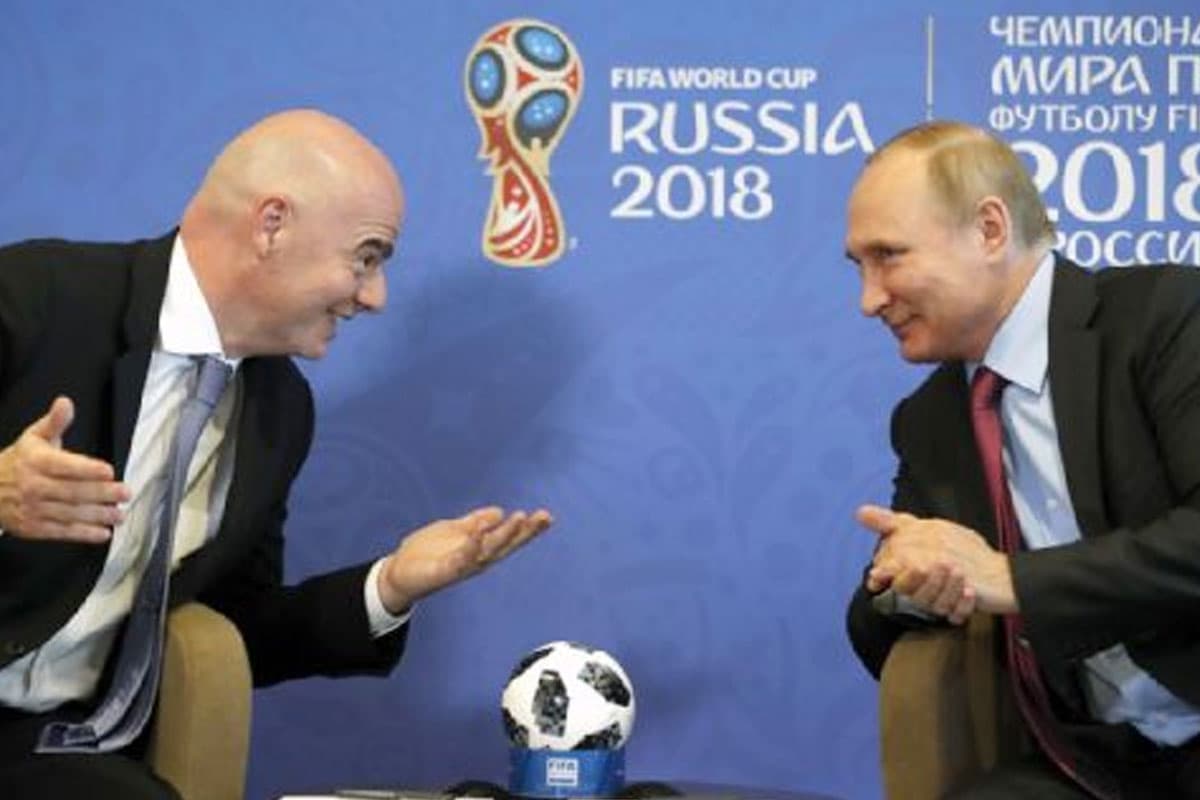 FIFA Dorong Pencabutan Sanksi untuk Rusia