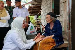 Perkuat Pelayanan Publik, Bupati Banyuwangi Luncurkan Program Lapor Camat Via WhatsApp