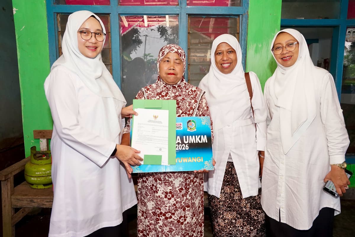Dongkrak UMKM Naik Kelas, Bupati Banyuwangi Kembali Salurkan Program Wenak