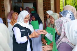 Difasilitasi Legalitas Gratis, Pelaku Usaha Takjil di Banyuwangi Lebih Percaya Diri