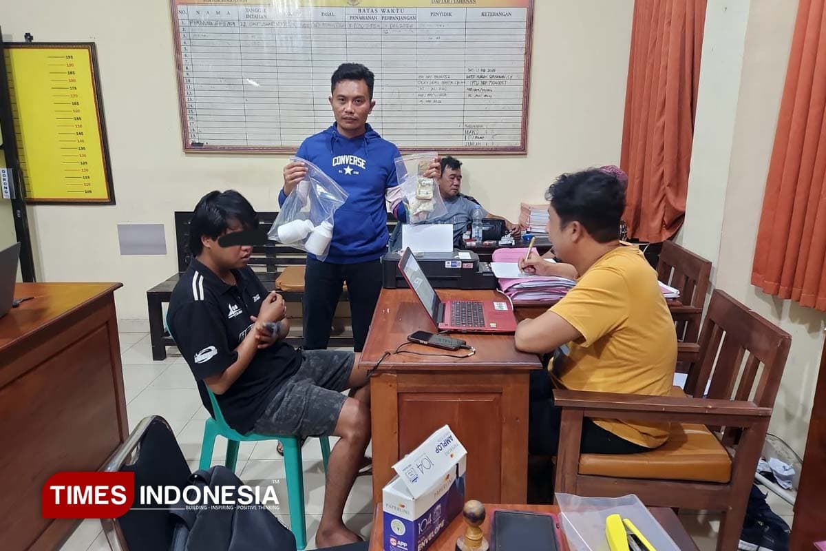 Polsek Rogojampi Berhasil Ringkus Pengedar Pil Trex Sasar Pelajar di Banyuwangi