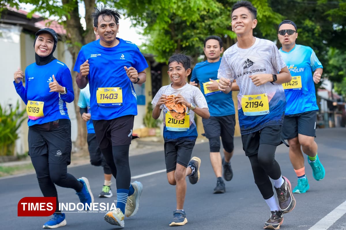 Runner Banyuwangi Tetap Aktif Lari Saat Ramadan, Ini Tips Aman agar Tubuh Tak Drop