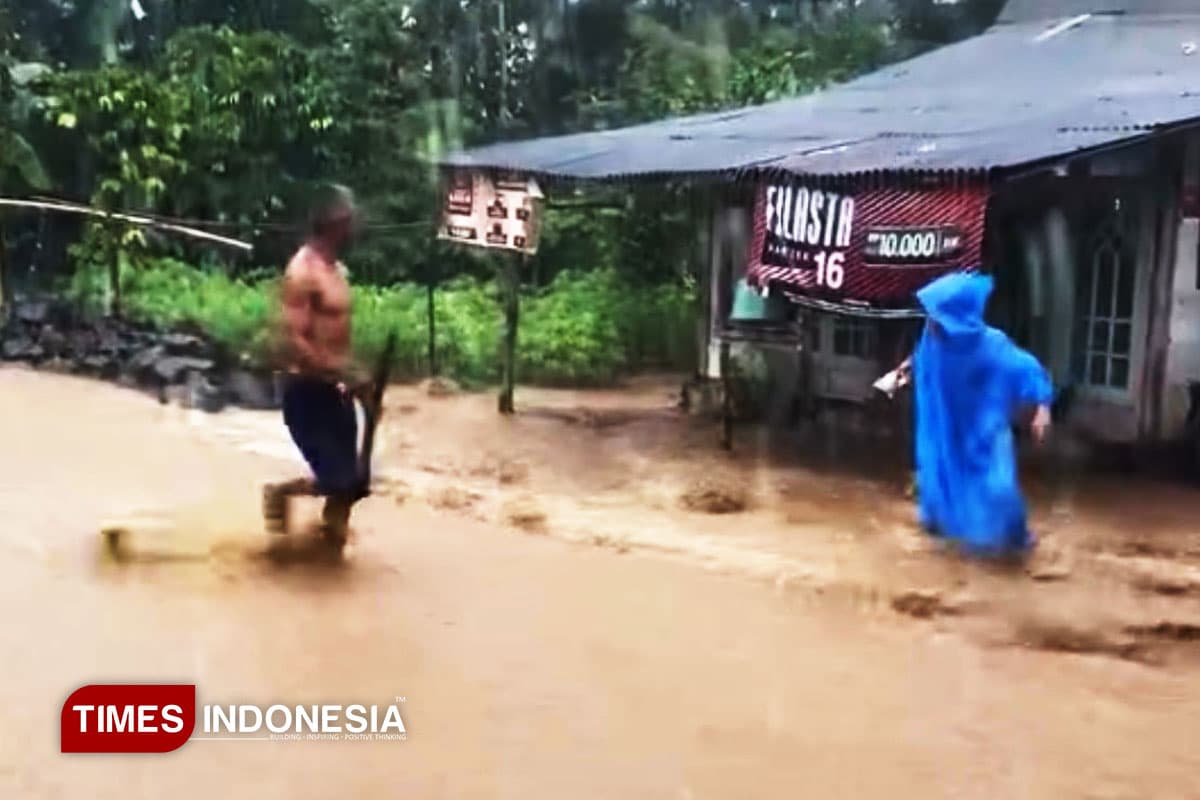 Dugaan Alih Fungsi Lahan Jadi Penyebab Banjir di Wilayah Pegunungan Banyuwangi