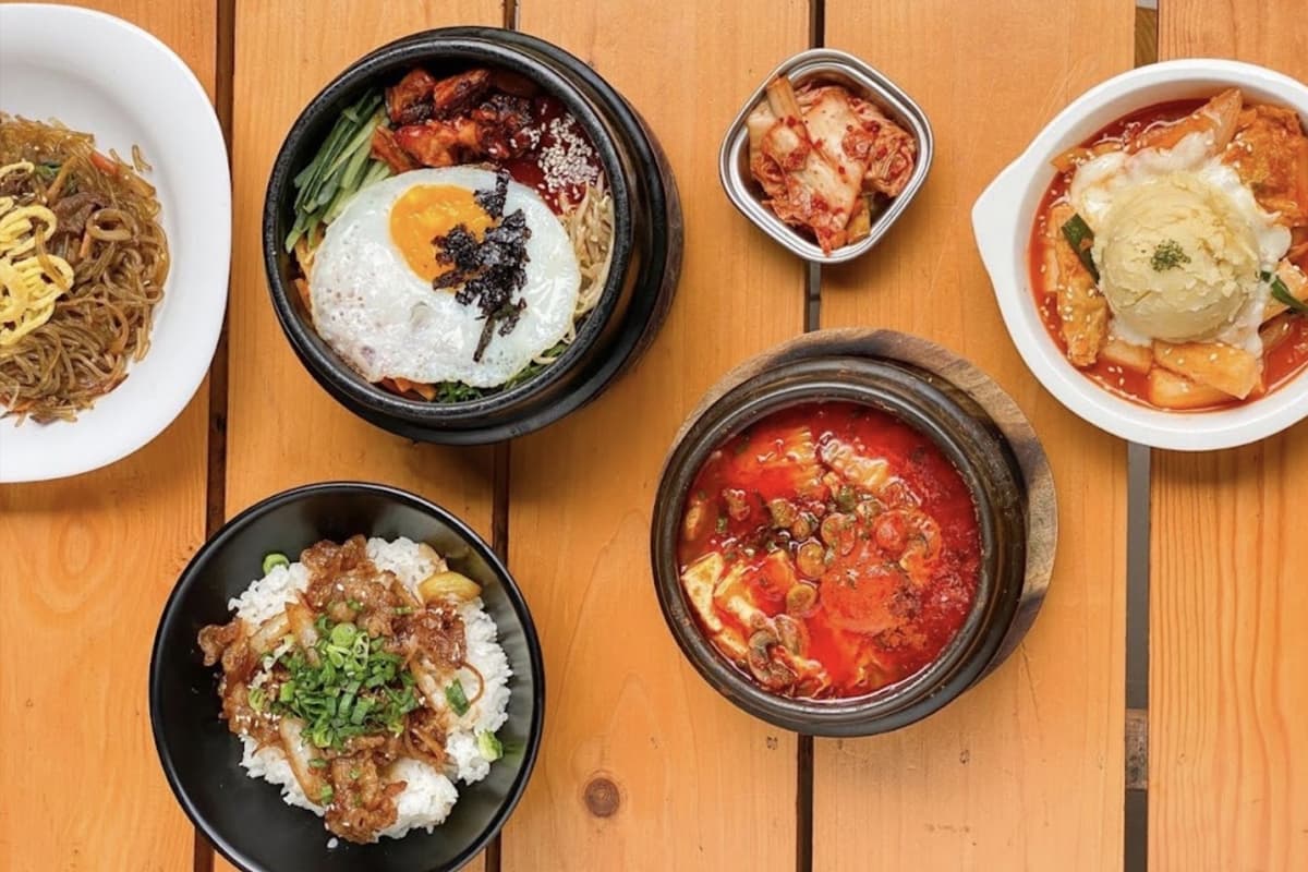 Lima Rekomendasi Restoran Korea di Kota Malang, Dari BBQ hingga Street Food